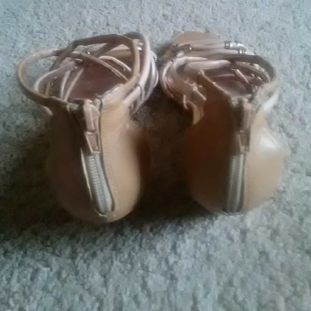 BCBGeneration Sandals - Picture 3 of 8